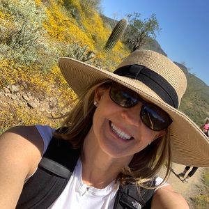 Meet your Posher, Carol